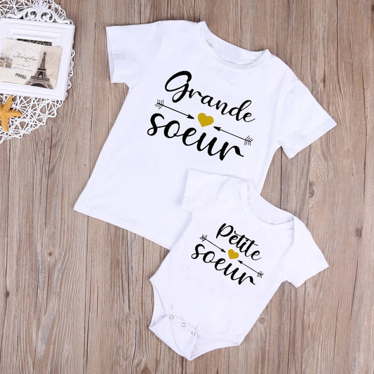 T-shirts assortis frères/soeurs